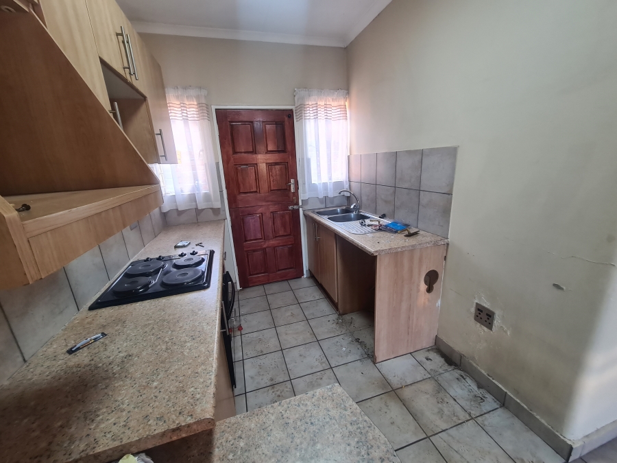 2 Bedroom Property for Sale in Vaalpark Free State